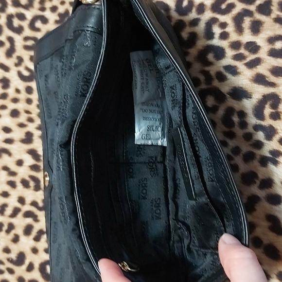 Michael Michael Kors Fulton Leather Small Chain Shoulder Flap Bag NWT - Picture 8 of 13